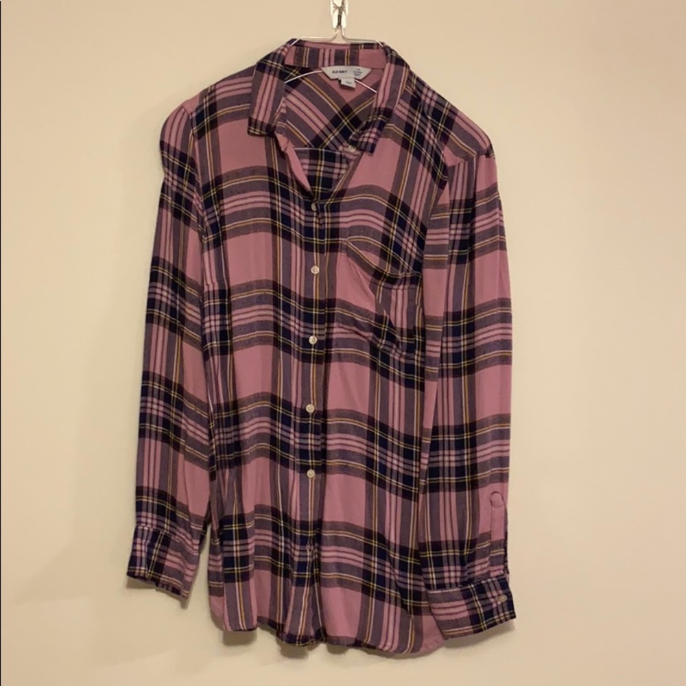Women’s plaid Old Navy button down